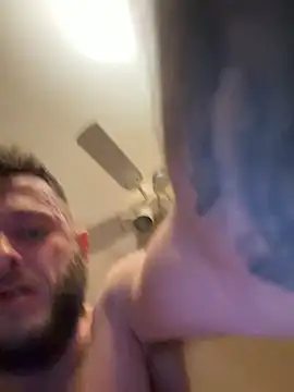 CustardMonster Show in webcam