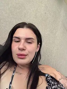 MiraReach's Webcam Show