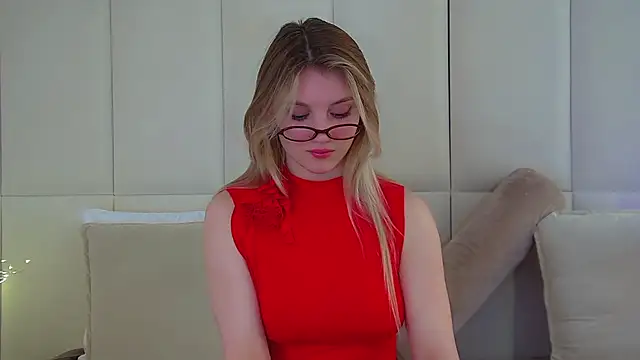 Онлайн чат XXX StacyEvances