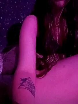 HeavenlyangelforeverのライブXXXチャット