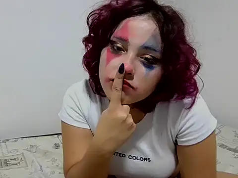 Онлайн чат XXX alisson_indraa