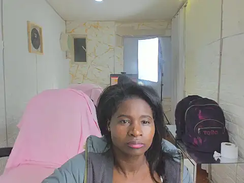 Онлайн чат XXX Betany_Grey