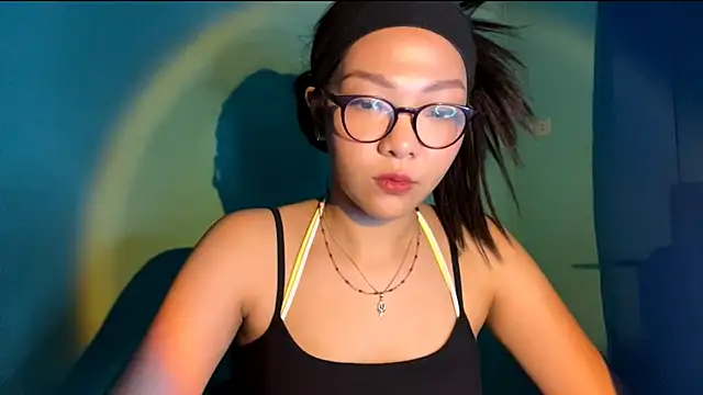 TerisaYellowのライブXXXチャット