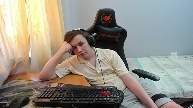 iliaskrislove: απευθείας συνομιλία ΧΧΧ