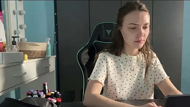 AndreeMerrymann Live XXX chat