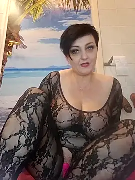 lucillabollente Adlı Modelin Canlı XXX Sohbeti