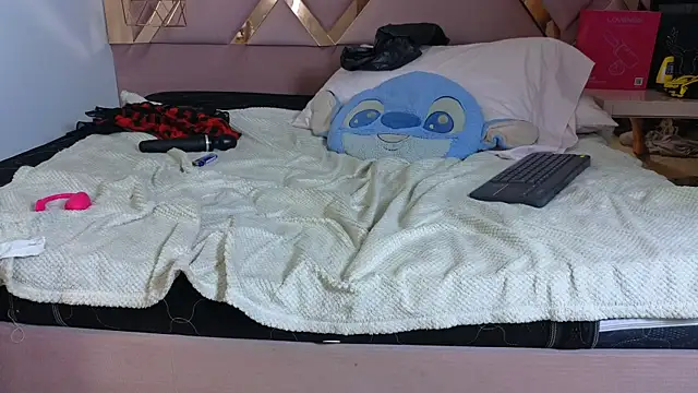 Sophia_moo_ Adlı Modelin Canlı XXX Sohbeti