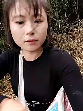 linda_bae00 网络视讯表演