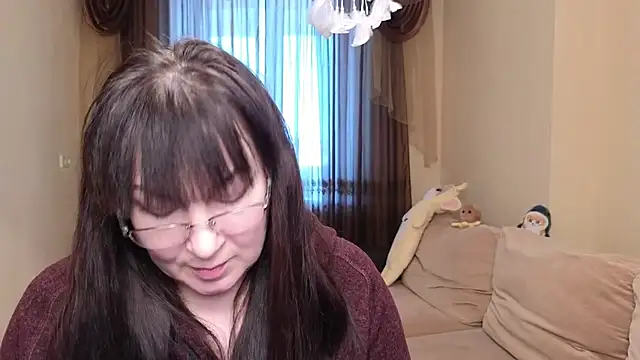 Tori_Twirl élő XXX-chatje