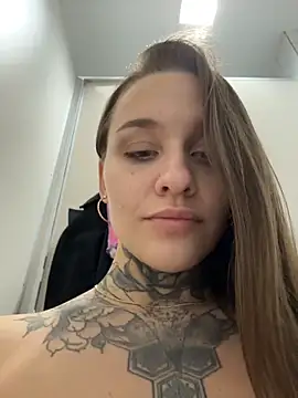 KishaMur লাইভ XXX চ্যাট