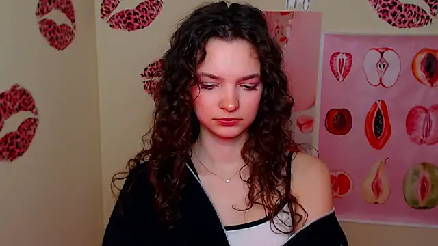 _SusieSu_のライブXXXチャット