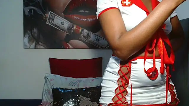 Chat +18 de Moreish-06 ao vivo