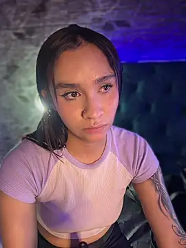 Isabella-Teen Obrolan Langsung XXX