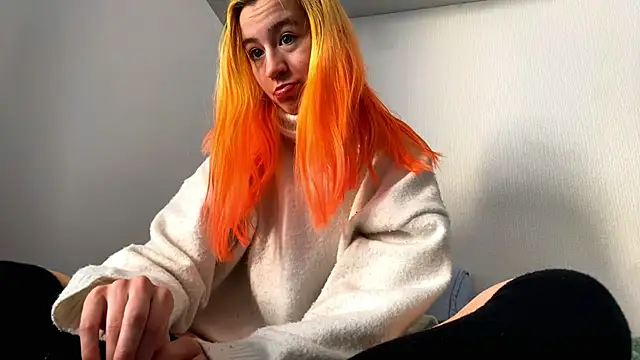 XXX chat uživo modela EmilyHein