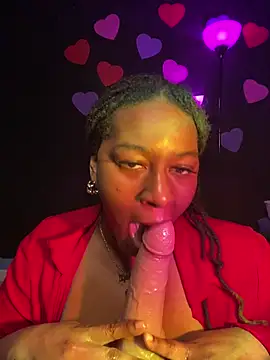 CoCoGoddess_: онлайн-секс-чат