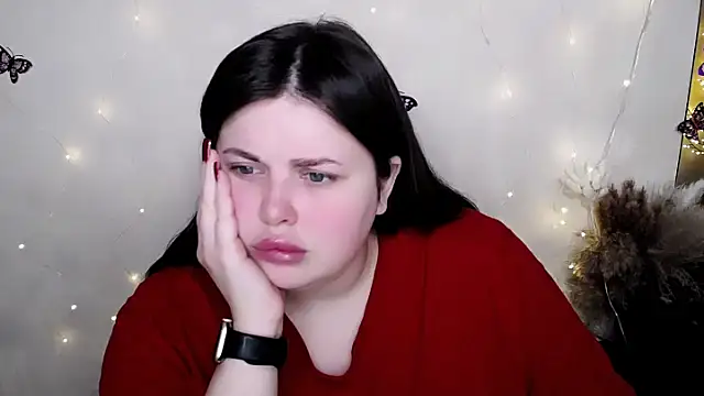 Онлайн чат XXX Emily_Mo