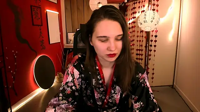 TessaMill élő XXX-chatje