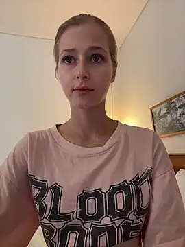 Chat +18 de LunaRase ao vivo