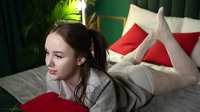 دردشة MarySparkle الجنسية المباشرة