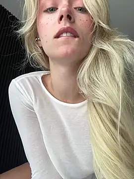 SunnyShiney Live XXX-chat