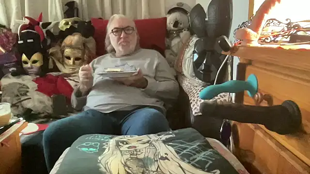 EroticVenetian Adlı Modelin Canlı XXX Sohbeti