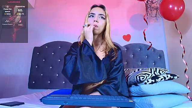 isis_jhempss: онлайн-секс-чат