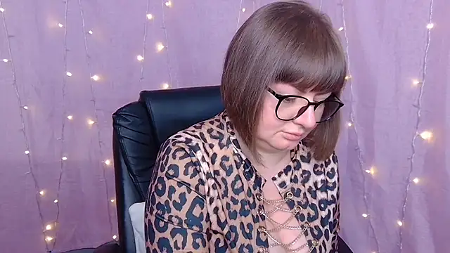 Chat XXX ao vivo de ZannaDreil