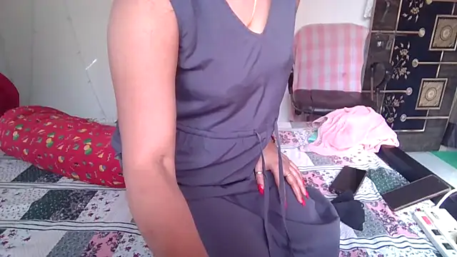 Sexy_Aada – Live XXX-chat