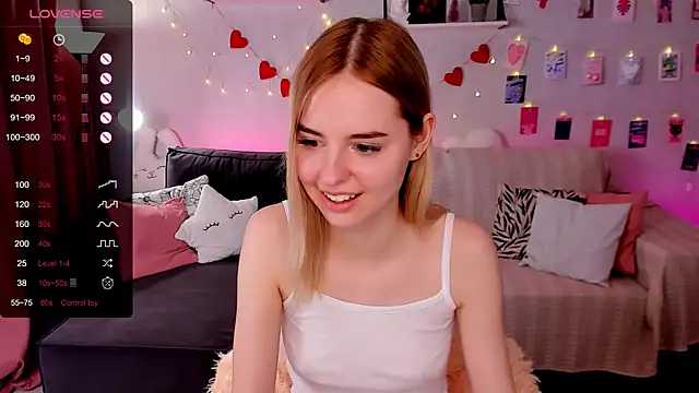 LillianShine live XXX chat