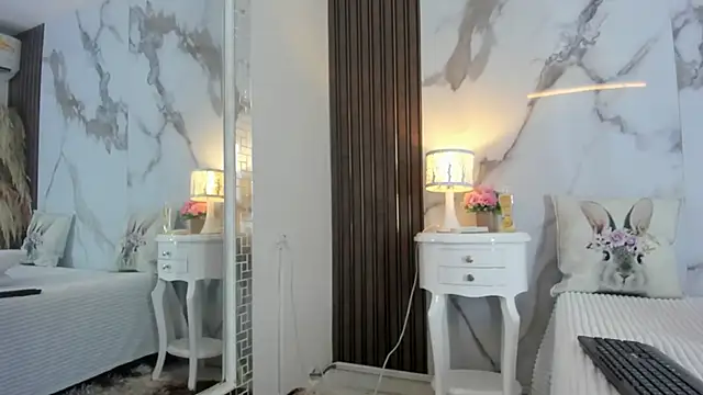 hannahill69 Live XXX Chat