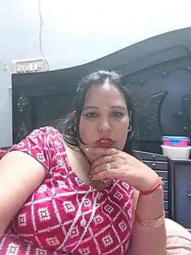 Poojabhabi101's Webcam Show