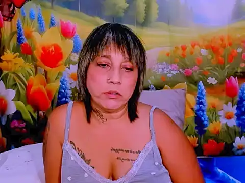 indianroxy 现场XXX聊天