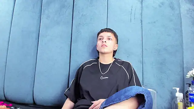 Megan_Thompson_ – Naživo XXX chat