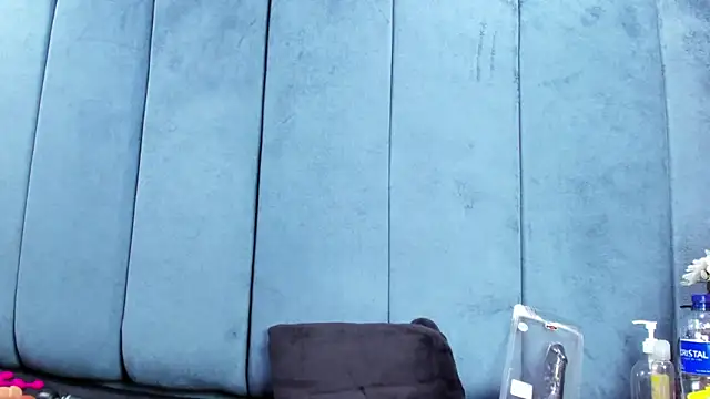 Megan_Thompson_ Live XXX-chat