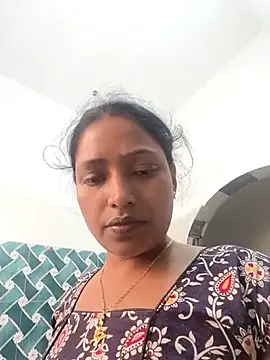 Hot-Tinaa 网络视讯表演