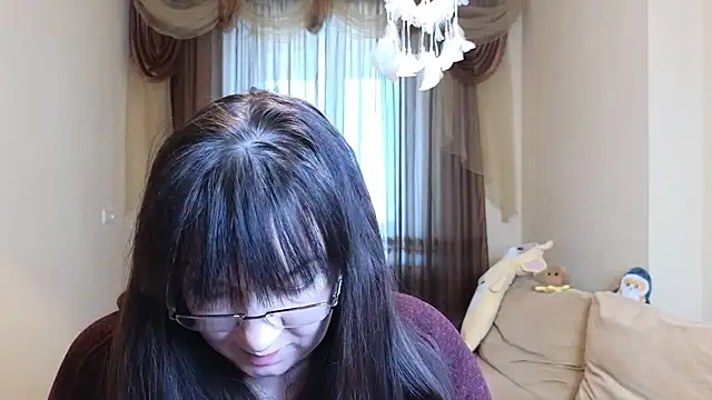 Tori_Twirl élő XXX-chatje