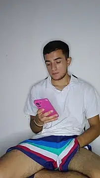 Thick_CockのライブXXXチャット