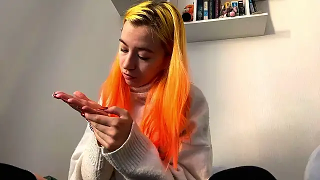 EmilyHein 即時 XXX 聊天