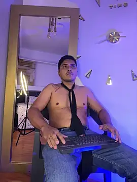 ThomasMontero Adlı Modelin Web Kamerası Şovu