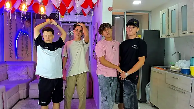 Houseofwarrios' Live XXX Chat