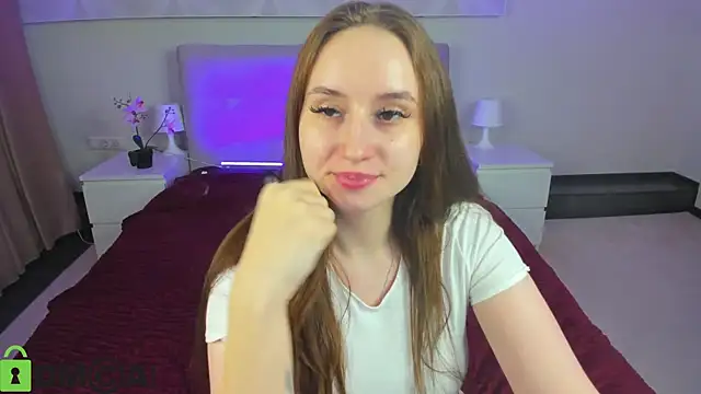 Chatroom XXX en direct de Kira__Sweet