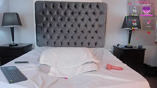 Kiri_Black_ – Naživo XXX chat