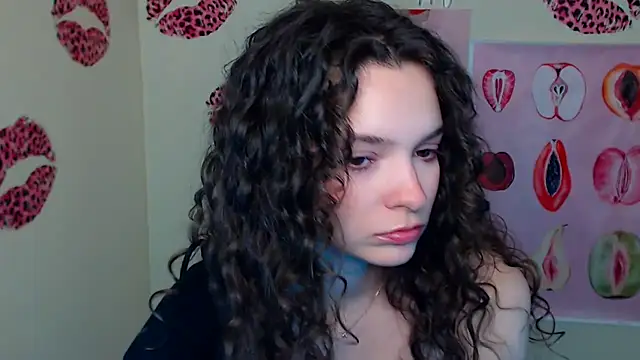 _SusieSu_ – Naživo XXX chat