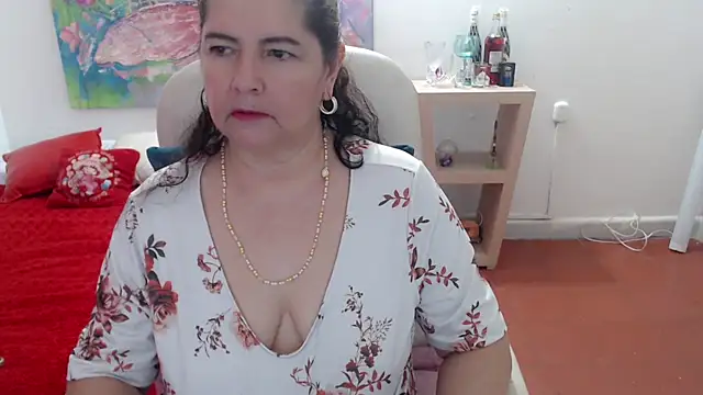 leonela_69's Webcam Show