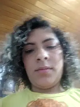 Chatroom XXX en direct de CATTALINAHOT