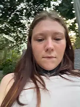 Онлайн чат XXX FionaMurr