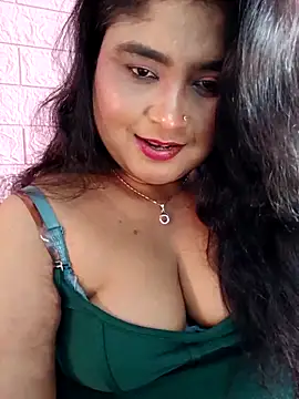 hornyriyanka 网络视讯表演