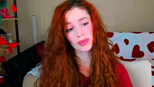 ChristinaConteeree Chat XXX in diretta