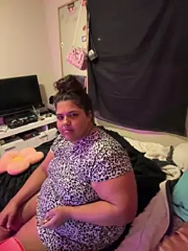 1n0nlythroat's Live XXX Chat