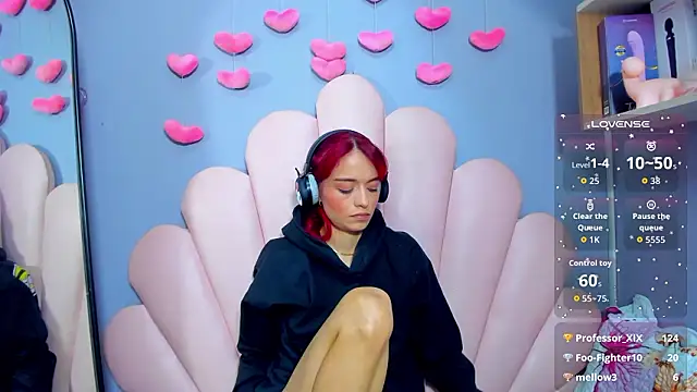 luci_miller 现场XXX聊天